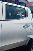 mıtsubıshı l200 çıkma 2016-2019 model euro6 beyaz sol arka kapı kapı