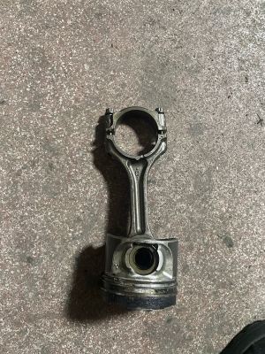 Mitsubishi l200 euro6 2015-2020 model piston kolu orijinal çıkma